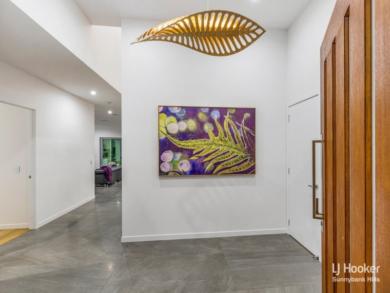 5 Burmel Street, Robertson QLD 4109