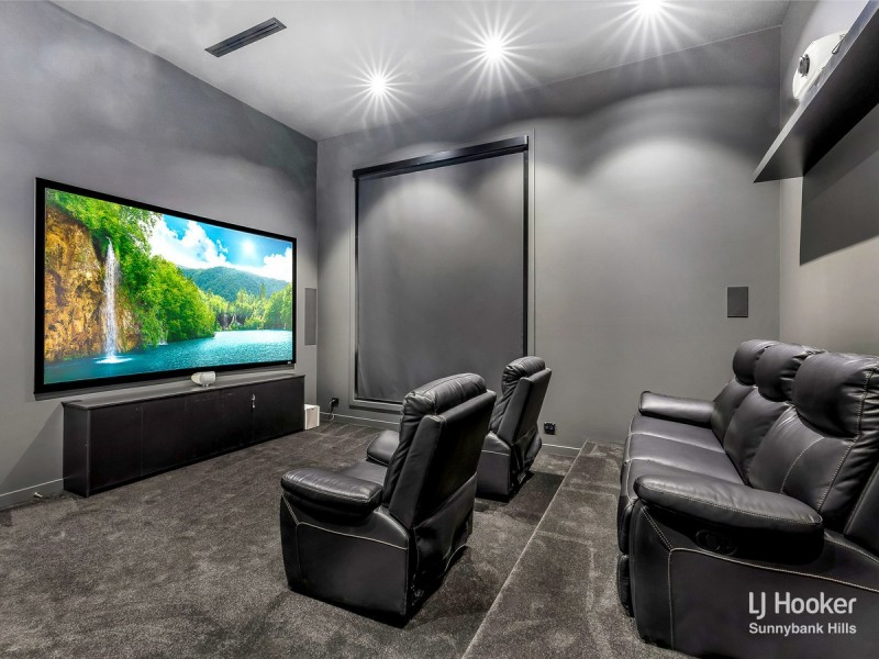 5 Burmel Street, Robertson QLD 4109