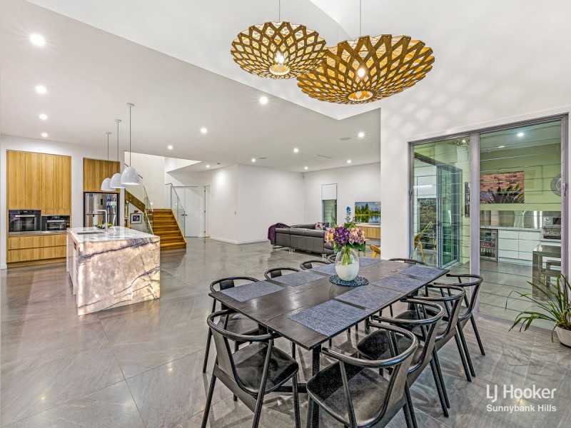 5 Burmel Street, Robertson QLD 4109