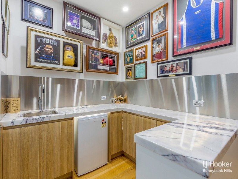 5 Burmel Street, Robertson QLD 4109