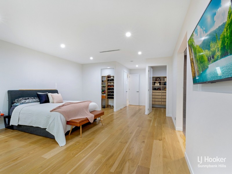 5 Burmel Street, Robertson QLD 4109