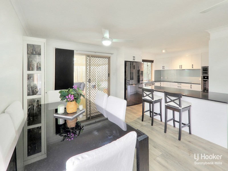 78 Watarrka Drive, Parkinson QLD 4115