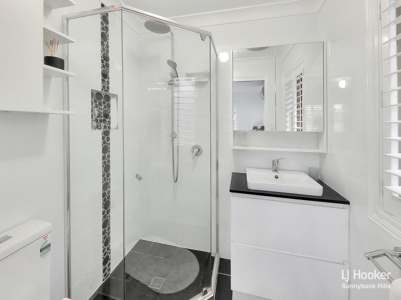 78 Watarrka Drive, Parkinson QLD 4115