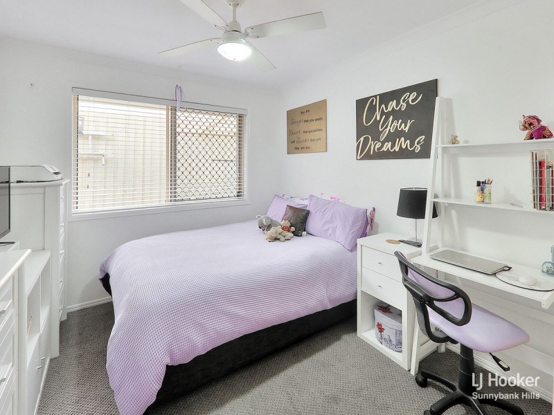 78 Watarrka Drive, Parkinson QLD 4115
