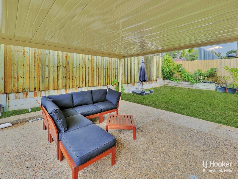 78 Watarrka Drive, Parkinson QLD 4115