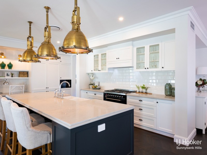 7 Borden Street, Sherwood QLD 4075