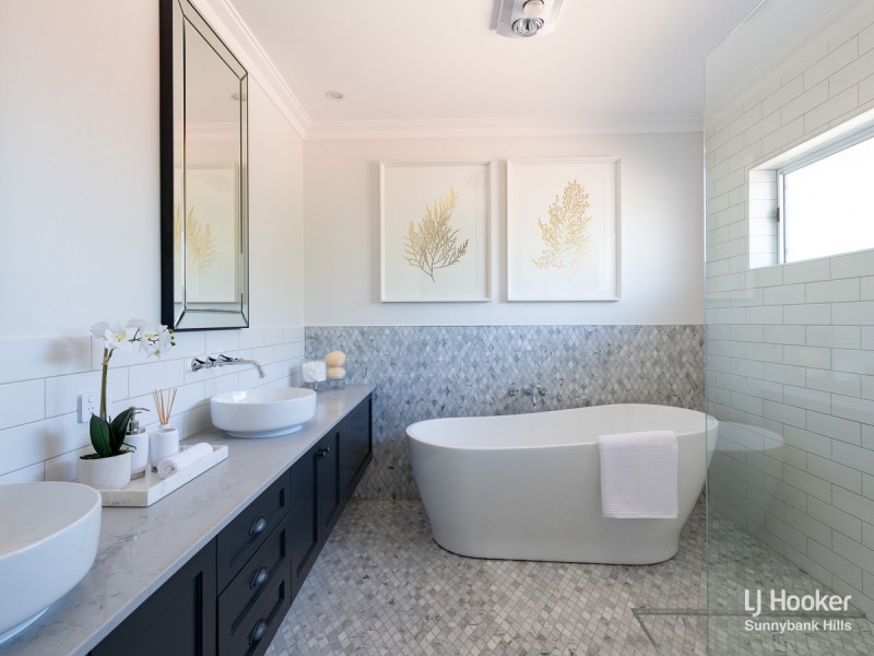 7 Borden Street, Sherwood QLD 4075