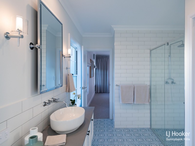 7 Borden Street, Sherwood QLD 4075