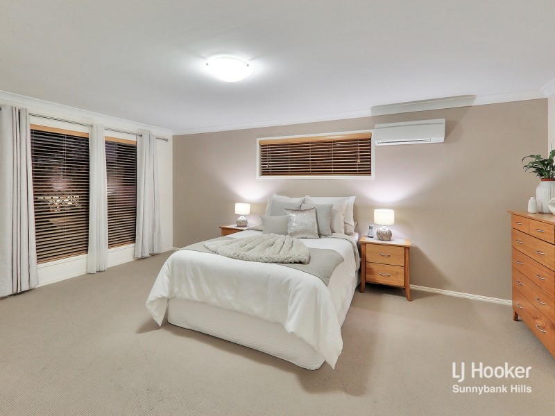 9 Sungold Place, Eight Mile Plains QLD 4113