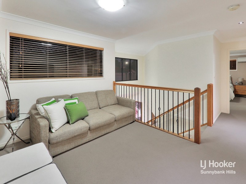 9 Sungold Place, Eight Mile Plains QLD 4113