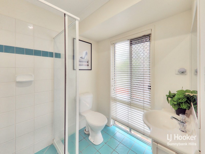 20 Albert Place, Parkinson QLD 4115