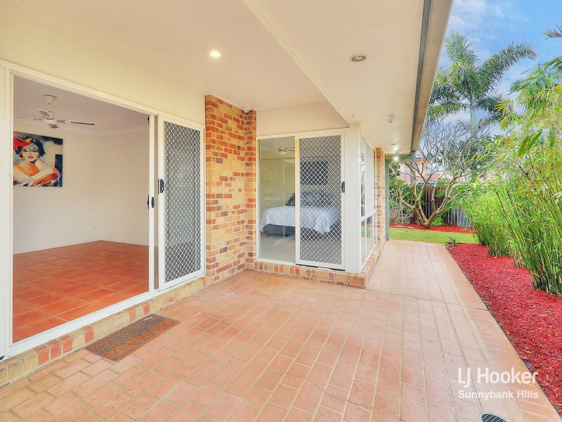 20 Albert Place, Parkinson QLD 4115