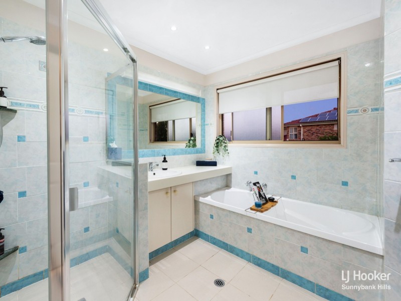 1 Lindeman Place, Eight Mile Plains QLD 4113