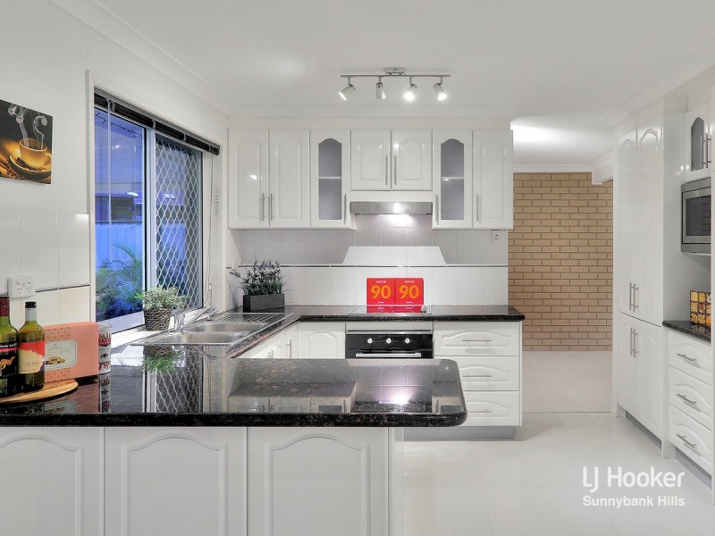 19 Driftwood Street, Sunnybank Hills QLD 4109