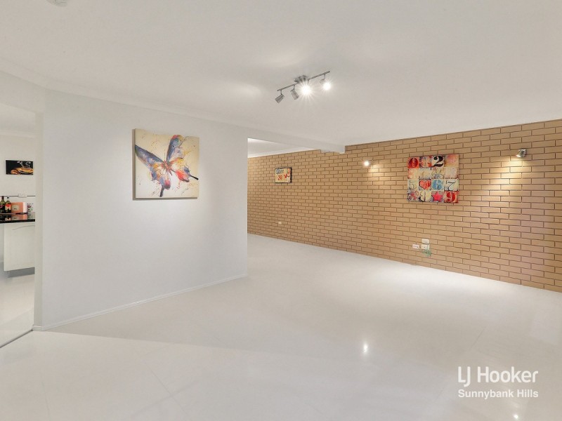 19 Driftwood Street, Sunnybank Hills QLD 4109