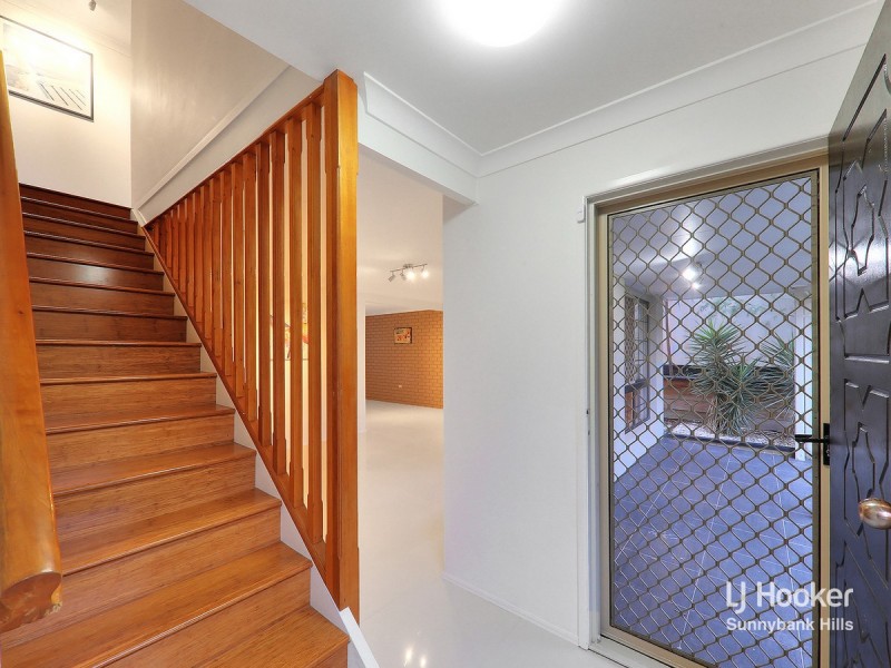 19 Driftwood Street, Sunnybank Hills QLD 4109