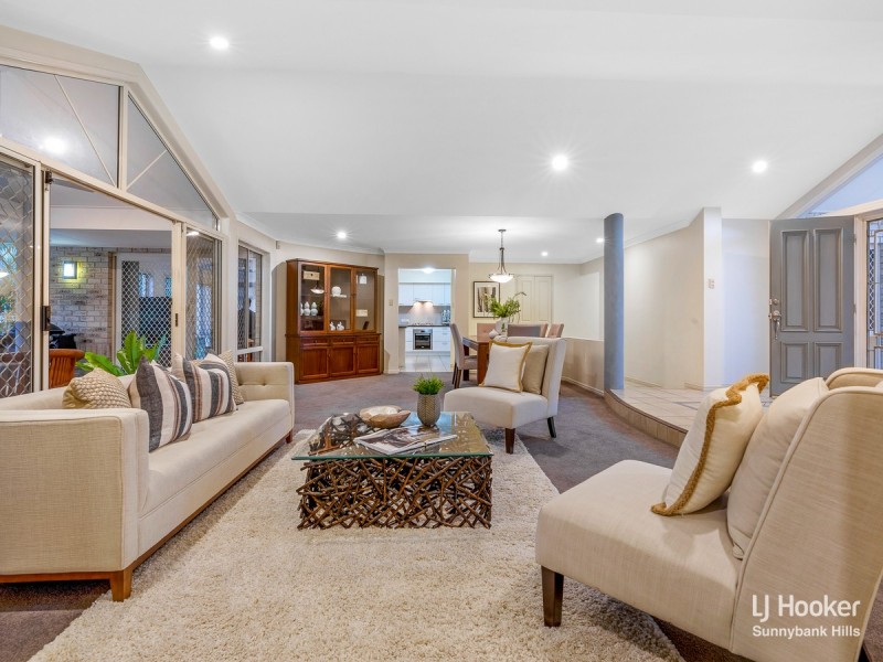 23 Michigan Crescent, Parkinson QLD 4115