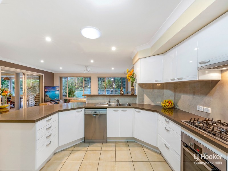 23 Michigan Crescent, Parkinson QLD 4115