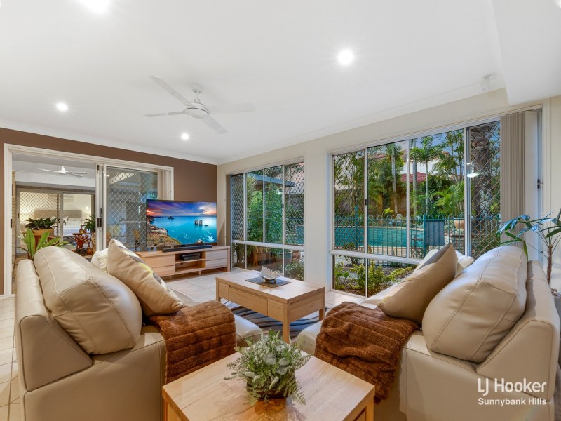 23 Michigan Crescent, Parkinson QLD 4115