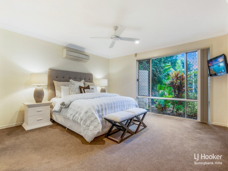 23 Michigan Crescent, Parkinson QLD 4115