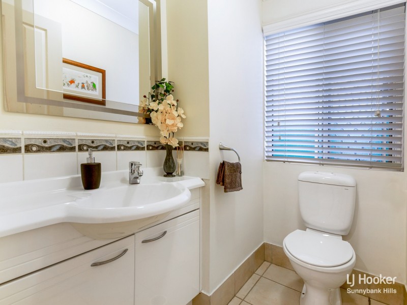 23 Michigan Crescent, Parkinson QLD 4115