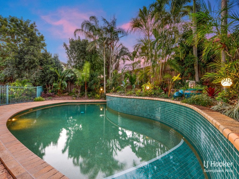 23 Michigan Crescent, Parkinson QLD 4115