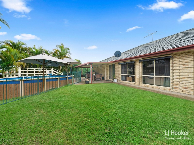 12 Glenroy Place, Parkinson QLD 4115
