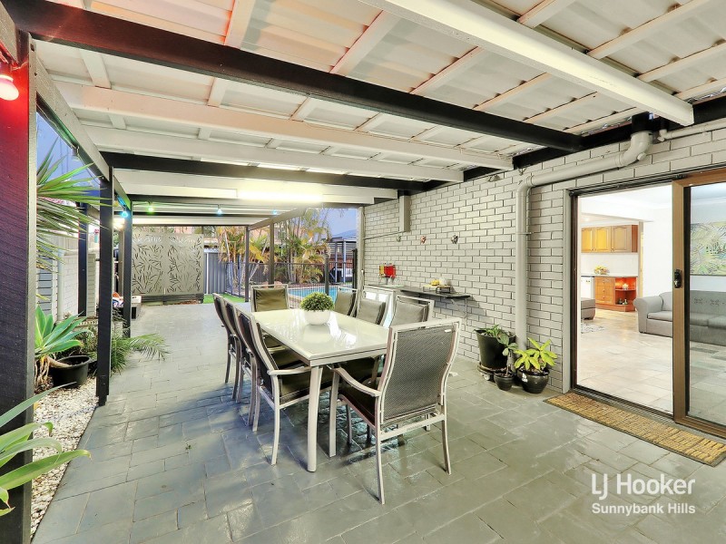 144 Chester Road, Eight Mile Plains QLD 4113