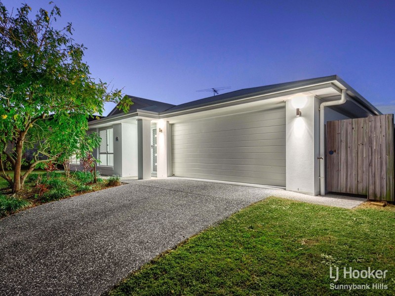 3 Linfield Street, Hillcrest QLD 4118