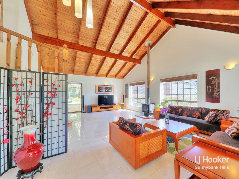 66 Fanfare Street, Eight Mile Plains QLD 4113