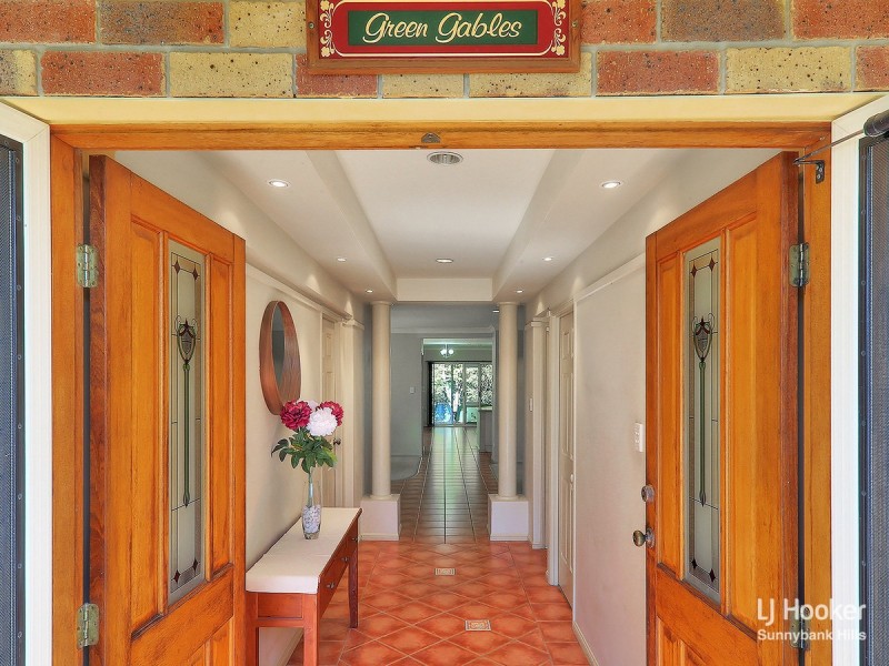 5 Glenna Place, Parkinson QLD 4115