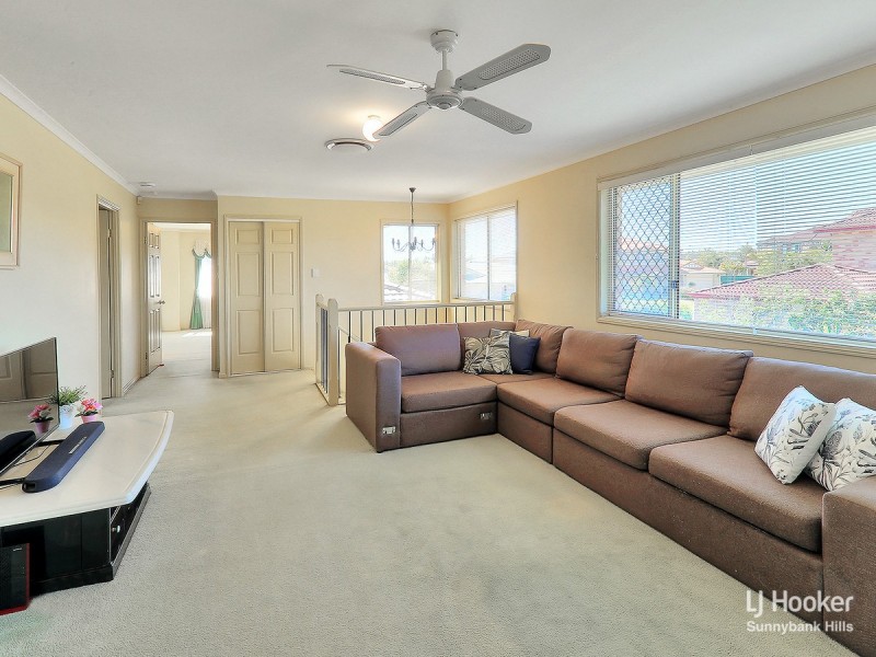 5 Glenna Place, Parkinson QLD 4115