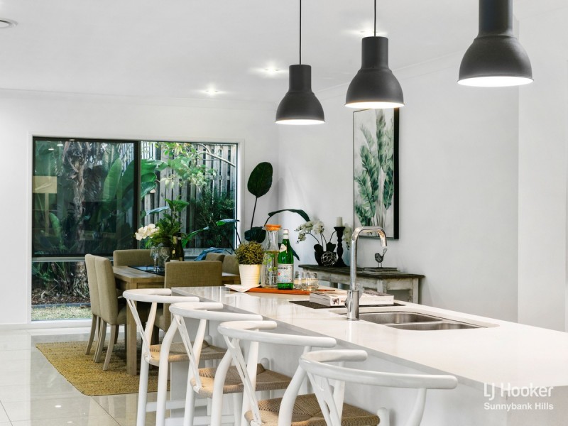 12 Rolfe Circuit, Underwood QLD 4119