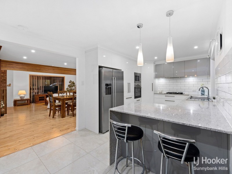 21 Winthrop Street, Wishart QLD 4122