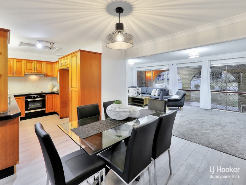 32 Narrawong Street, Rochedale South QLD 4123