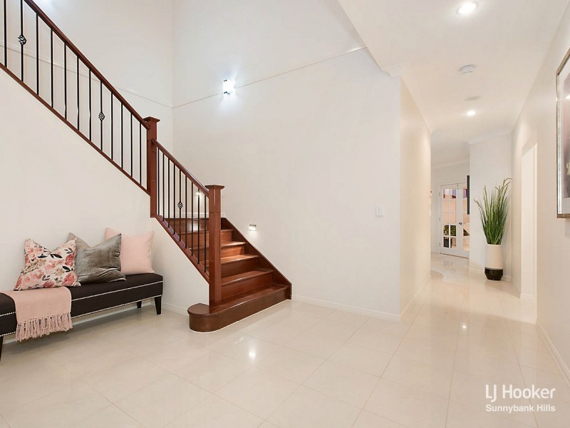 10 Westpark Place, Kuraby QLD 4112