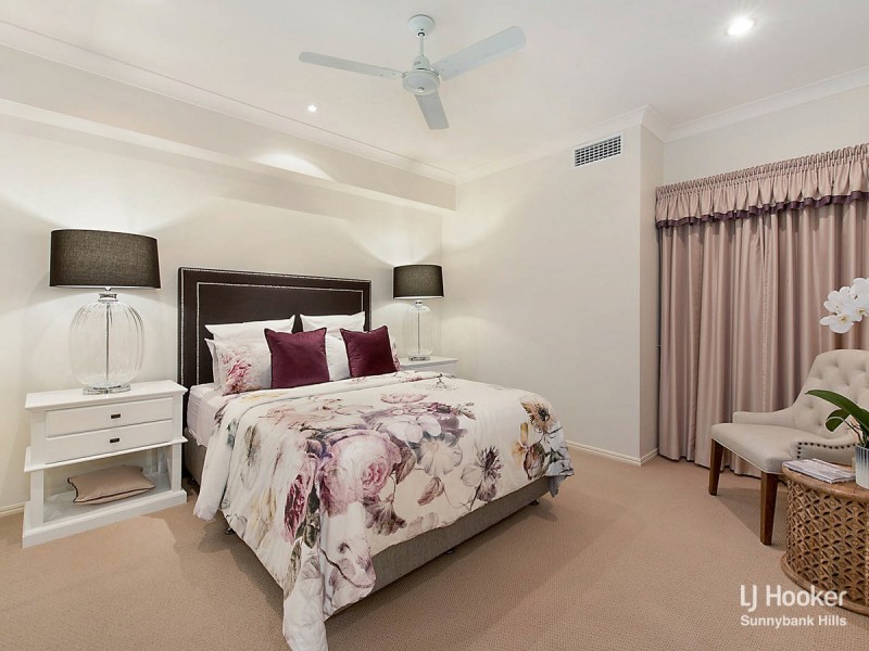 10 Westpark Place, Kuraby QLD 4112