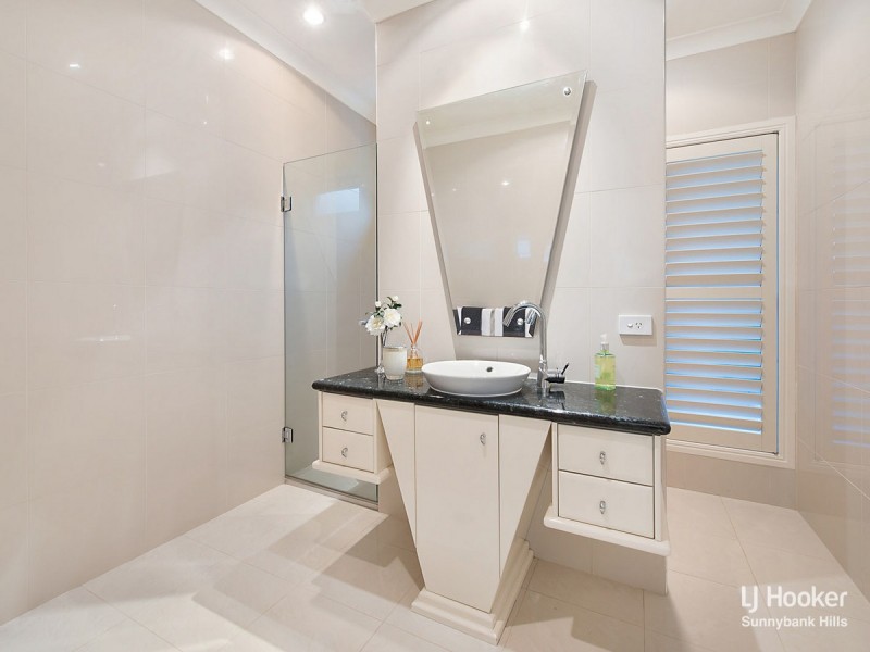 10 Westpark Place, Kuraby QLD 4112