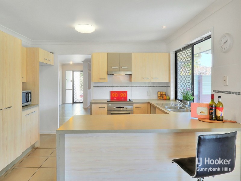 44 Goongarrie Crescent, Parkinson QLD 4115