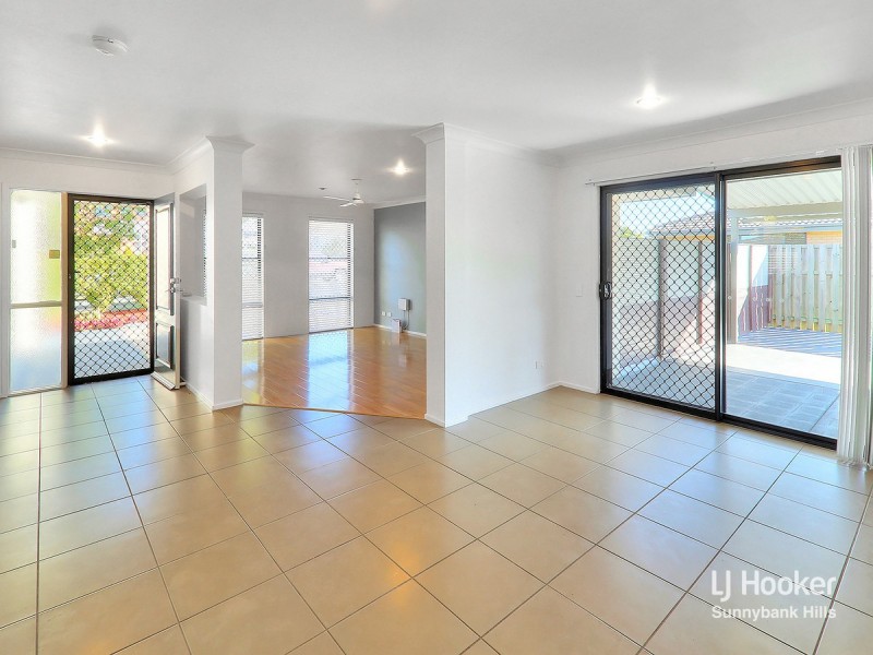 44 Goongarrie Crescent, Parkinson QLD 4115