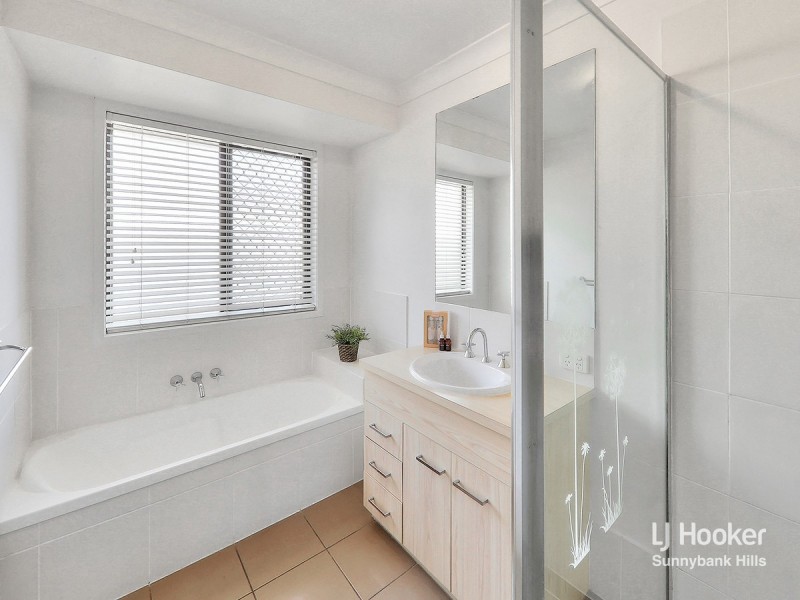 44 Goongarrie Crescent, Parkinson QLD 4115