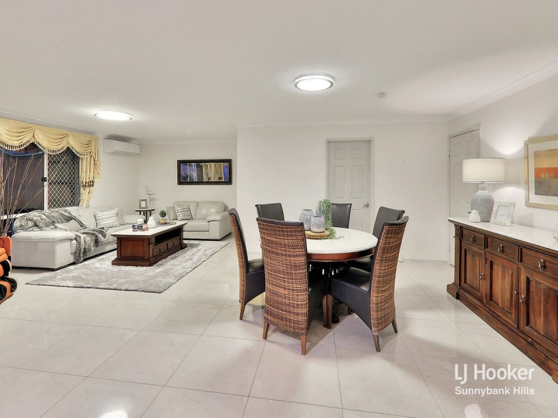 27 Michigan Crescent, Parkinson QLD 4115