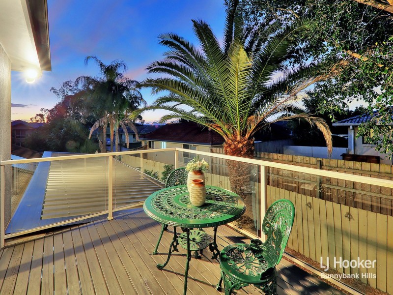 27 Michigan Crescent, Parkinson QLD 4115