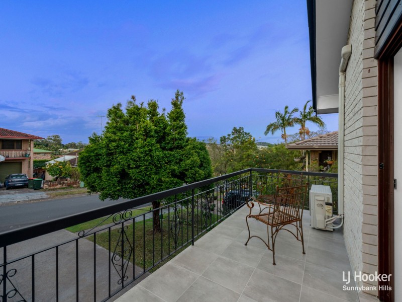 23 Bridle Street, Mansfield QLD 4122