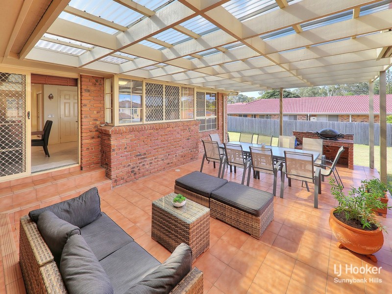 23 Maroo Street, Eight Mile Plains QLD 4113