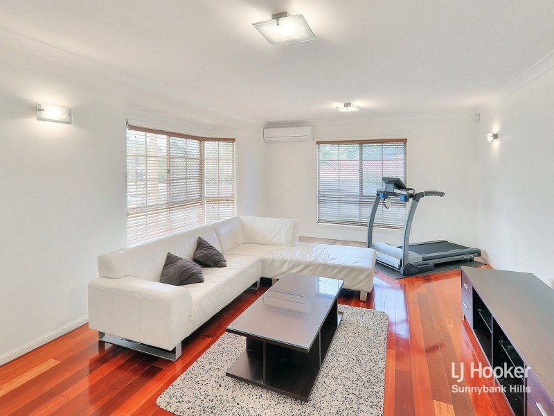 23 Maroo Street, Eight Mile Plains QLD 4113