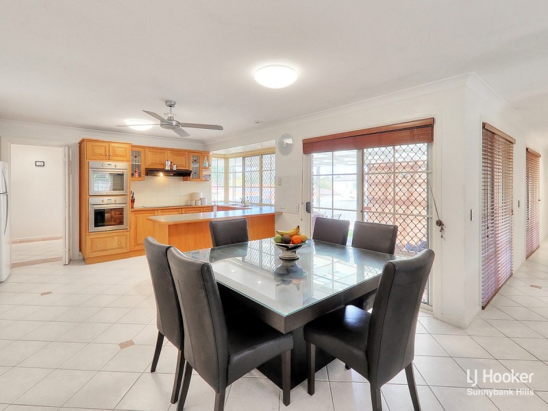 23 Maroo Street, Eight Mile Plains QLD 4113