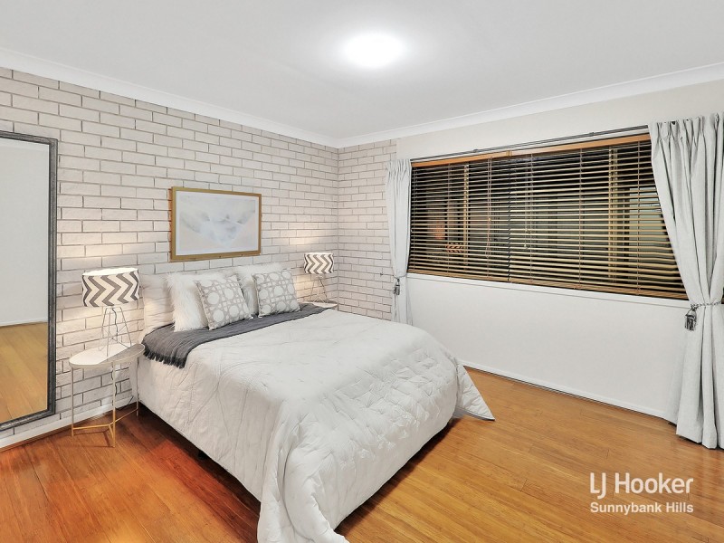 4 Halkin Street, Eight Mile Plains QLD 4113