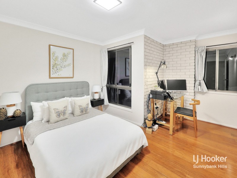 4 Halkin Street, Eight Mile Plains QLD 4113