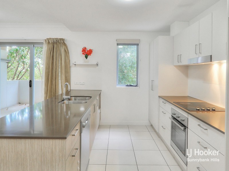 1108/8 Win Street, Eight Mile Plains QLD 4113